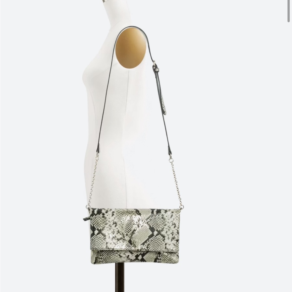 Snakeskin clutch